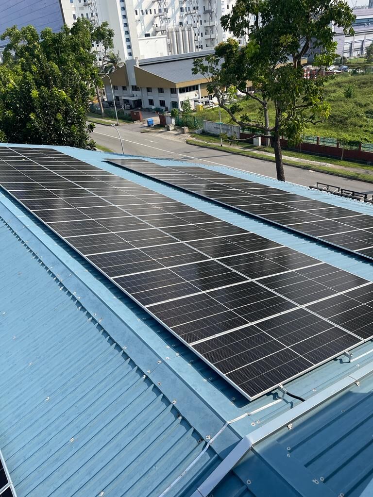 Twin-pitch roof project by 1st Solution